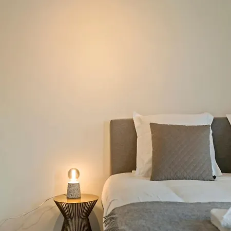 Huswell - Spacious 3 Bedroom Apartment With Private Garage Knokke-Heist Exterior photo