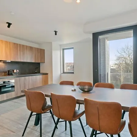 Huswell - Spacious 3 Bedroom Apartment With Private Garage Knokke-Heist Exterior photo