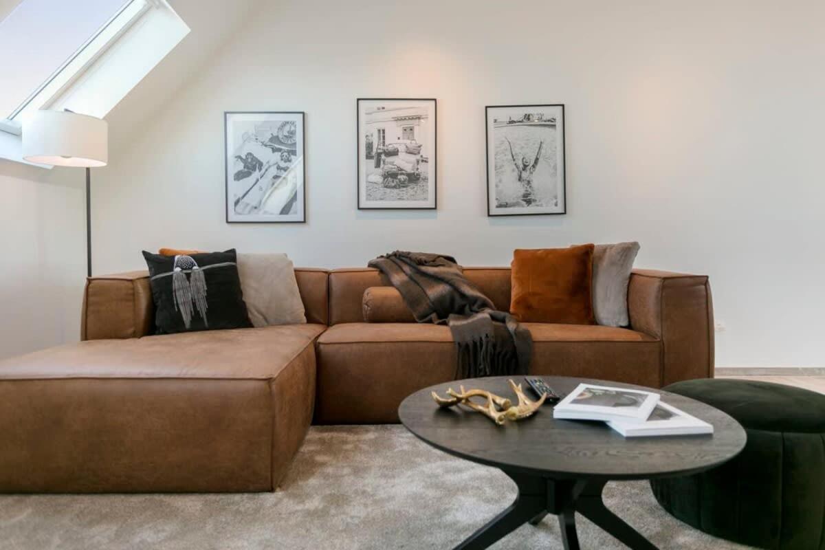 Huswell - Spacious 3 Bedroom With Private Garage Knokke-Heist
